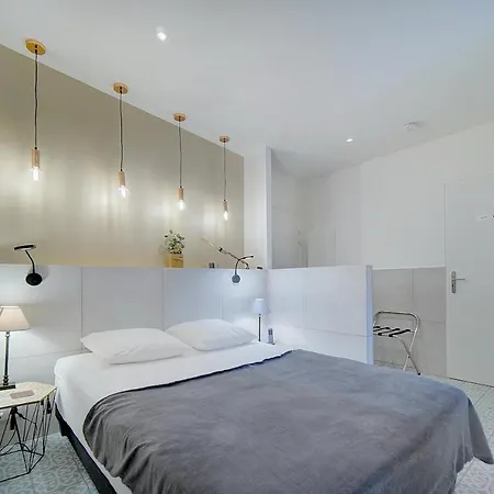 Joli Avec Terrasse Centre A0b169 Cannes